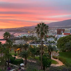 https://club-atlantis-studio-please-note-costa-adeje-tenerife.adeje-hotels.com